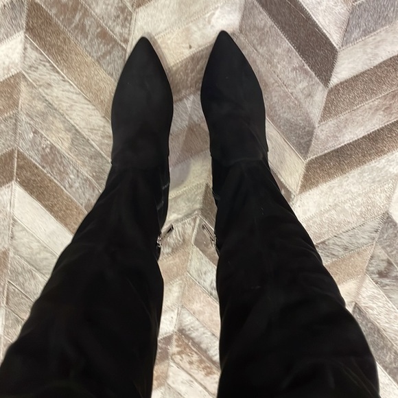 NEW never been worn over the knee heels boots - Picture 2 of 3